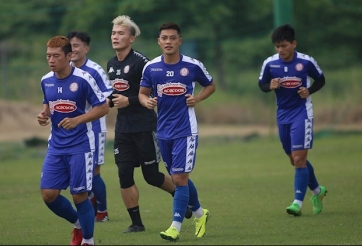 VIDEO: Cựu tuyển thủ U23 VN chia sẻ trong buổi tập của TPHCM