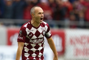 VIDEO: Những tình huống Iniesta khiến hậu vệ Nhật Bản 'choáng váng'