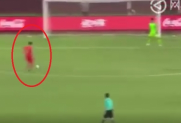 VIDEO: Đi bóng kiểu Zidane rồi kiến tạo cho đồng đội sút tung lưới nhà