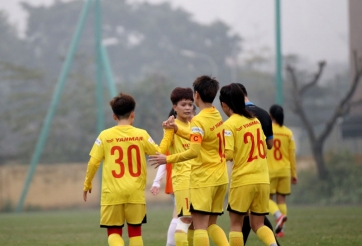 HLV Mai Đức Chung: 'ĐT Việt Nam sẽ tiến bộ nếu gặp Nhật Bản'