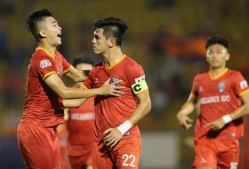 Tiến Linh lo lắng về thể lực của các cầu thủ