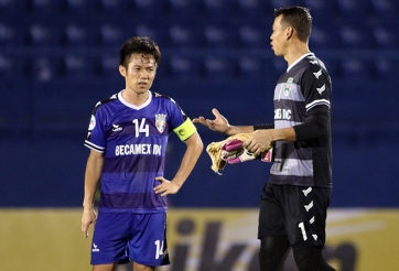 Thủ thành Tấn Trường bị treo găng vô thời hạn 