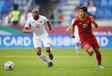 Phan Văn Đức: “Người đóng thế” đã trở thành khó thay thế!