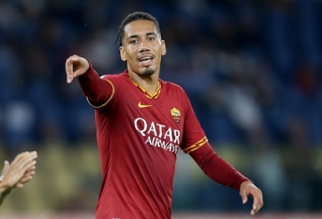 MU ra giá với Roma trong thương vụ Smalling