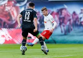 Leipzig chiếm ngôi đầu tại Bundesliga