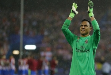 Thủ môn Real Madrid cạo đầu sau chức vô địch La Liga