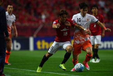 Cay cú vì bị ngược dòng, Jeju Utd loạn đả ở ACL