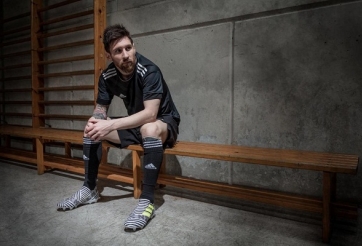 Messi phô diễn kỹ thuật trong clip quảng cáo giày mới
