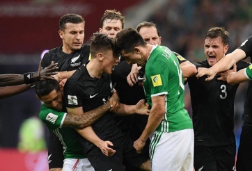 VIDEO: Màn ẩu đả của Mexico và New Zealand tại Confed Cup
