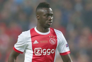 Inter tính chơi lớn với trung vệ Ajax bằng mức giá khó tin