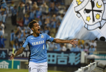 Đội bóng cũ của Công Vinh chiêu mộ thành công cựu sao EPL