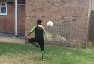 VIDEO: Kỹ thuật tâng bóng của tài năng trẻ Makel Campbell