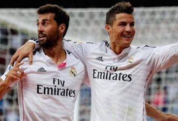 Cựu sao Real Madrid khẳng định Ronaldo sẽ không đi đâu hết