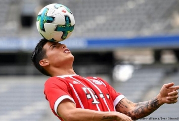 Bayern chính thức cho ra mắt 'bom tấn' James Rodriguez