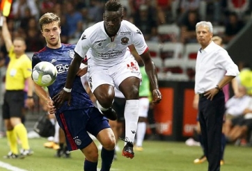 VIDEO: Balotelli nổ súng, Nice vẫn bị Ajax cầm hòa