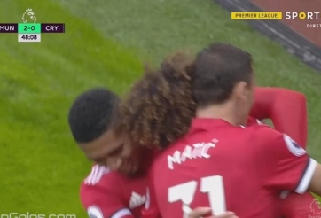 VIDEO: Fellaini lập cú đúp và nâng tỉ số lên 3-0