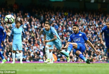 VIDEO: Leicester City bị tước bàn thắng phạt đền