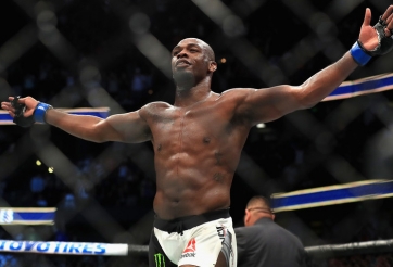 Jon Jones: 'Tôi sẵn sàng chiến với Gustafsson, nhưng không dễ cho anh ta như lần trước đâu'