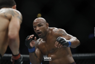 UFC nhắm Romero và Gustafsson cho trận tranh đai Lightheavyweight