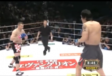 VIDEO Những trận đấu chênh lệch thể hình nhất thể giới