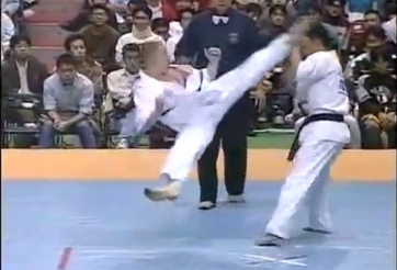 VIDEO Lạnh người những cú knockout của phái Karate Kyokushin