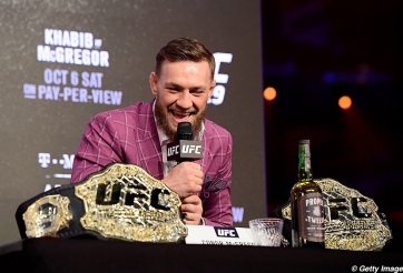 'Conor McGregor sẽ không thay đổi việc công kích Khabib kể cả có tái đấu' 