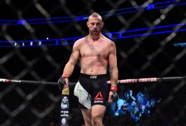 Donald Cerrone gọi tên Conor McGregor cho trận đấu tiếp theo