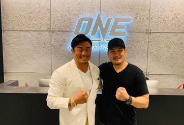 Lão tướng Yoshihiro Akiyama chính thức kí hợp đồng với ONE Championship