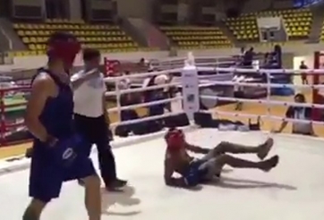 VIDEO: Trương Đình Hoàng 'hạ gục' bạn tập người Ấn Độ