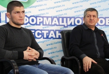 Cha Khabib gửi tới Mayweather: 'Con trai tôi sẽ nuốt chửng Floyd Mayweather'