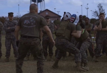 VIDEO Hội thao cực khắc nghiệt thường niên của Quân đội Mỹ 
