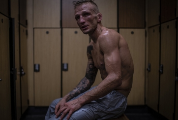 Chùm ảnh: Quá trình cắt cân khắc nghiệt của nhà vô địch UFC TJ Dillashaw