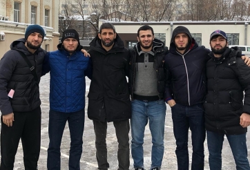 Bất ngờ: Đồng đội bị phạt nặng, Khabib nhất quyết ... chịu án chung 