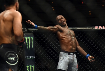 Thắng Anderson Silva, Israel Adesanya vẫn bị các đối thủ coi thường