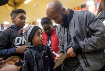 Kỳ vọng gì từ Demetrious Johnson ở ONE Championship?