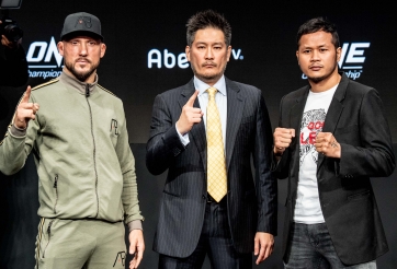 Andy Souwer vs Yodsanklai Fairtex – Hai huyền thoại tái ngộ tại ONE A New Era