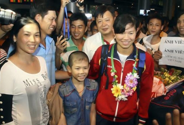 Ánh Viên năm thứ 6 ăn Tết ở Mỹ