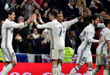 Điểm tin 30/1: Ronaldo chói sáng, Real cho Barca 'ngửi khói'