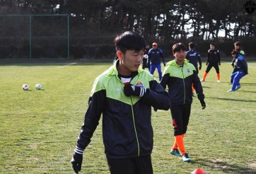 Gangwon khoe Xuân Trường cứa lòng ghi bàn đẹp mắt