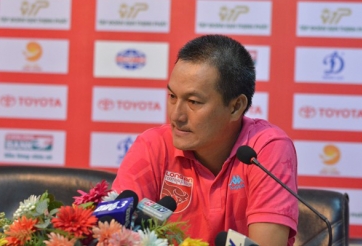 HLV Long An: 'Trọng tài thế này BĐVN không thể phát triển được'