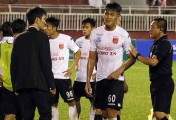 Tổng cục TDTT yêu cầu xử nghiêm vụ việc trên sân Thống Nhất