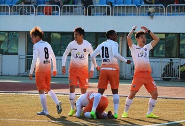 Vòng 1 K-League: Đội Xuân Trường lên đỉnh, Incheon xuống đáy