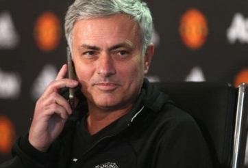 Mourinho đón tin vui vì cầu thủ MU... dính chấn thương