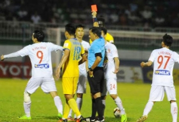 HAGL đi từ giấc mộng đẹp đến cơn ác mộng như nào?