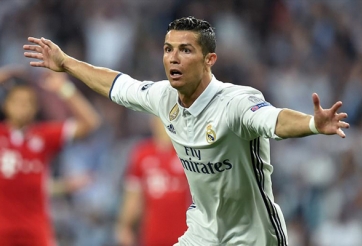 Cầu thủ Barca 'cạn lời' với bàn thắng của Ronaldo