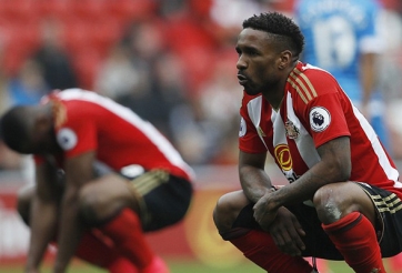 Kết quả, BXH Ngoại hạng Anh mới nhất: Đội đầu tiên rớt hạng