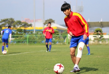 Thanh Hậu gây kinh ngạc trong buổi tập sáng nay của U20 VN