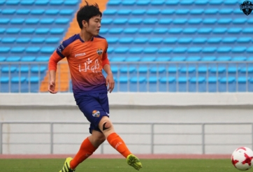 Xuân Trường đá chính, Gangwon thất thủ trước Seongnam