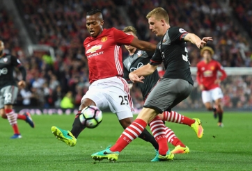 Southampton 0-0 MU: 'Người nhện mới' của Man Utd