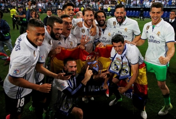 Chùm ảnh: Real Madrid ăn mừng chức vô địch La Liga 2016/17